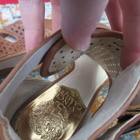 Vince Camuto Women Perforated Leather Sandal Bootie High Heels Size 7 Brown 506 - Picture 9 of 10